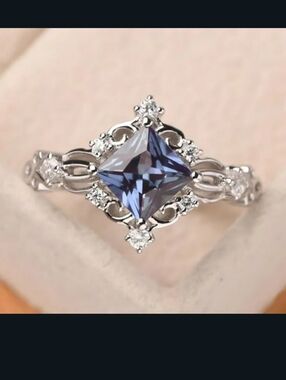 Vintage Style Ring